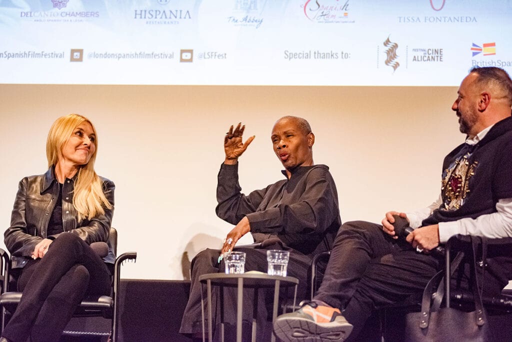 Cayetana Guillén Cuervo, Royal Central School of Speech and Drama Principal Josette Bushell-Mingo and Chevi Muraday. Map to Pandataria